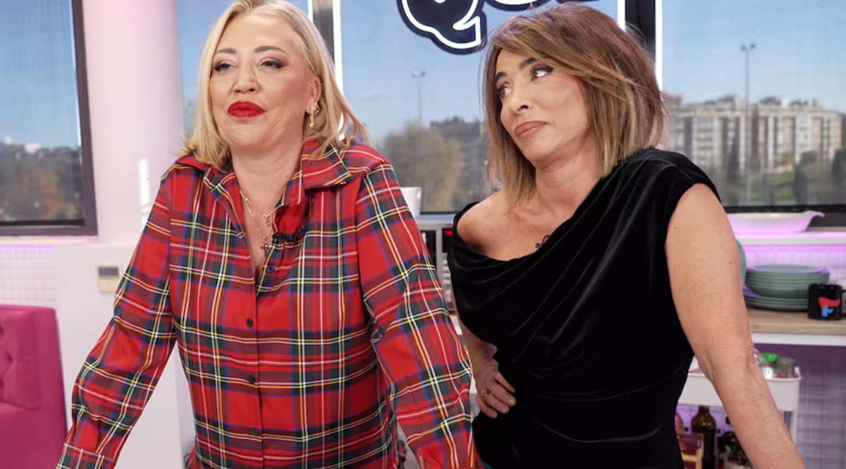 El monumental enfado de María Patiño con Belén Esteban desde el final de  'La Familia de la Tele': "¡No me han dado mi sitio!"