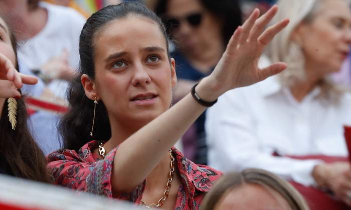 victoria-federica-toros1200.jpg