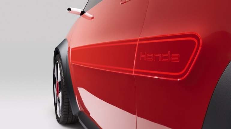 Los paneles de carrocería plásticos del Honda Sustain-C no necesitan ser pintados