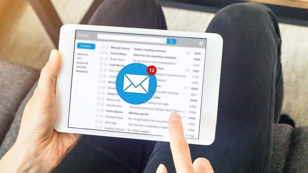 Usar tu correo profesional como si fuera el personal