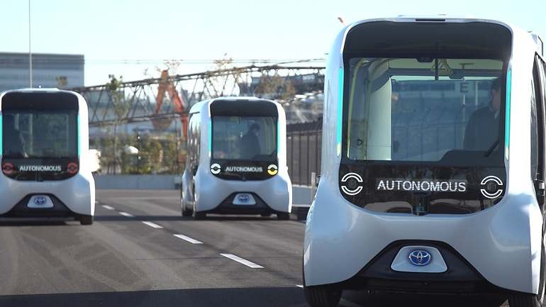 Toyota e-Palette, de conducción autónoma, en su configuración para transporte de pasajeros