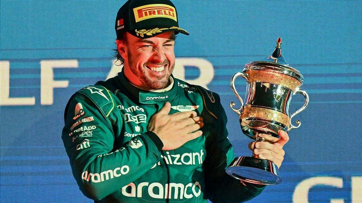 Fernando Alonso (Aston Martin): contrato hasta 2026.