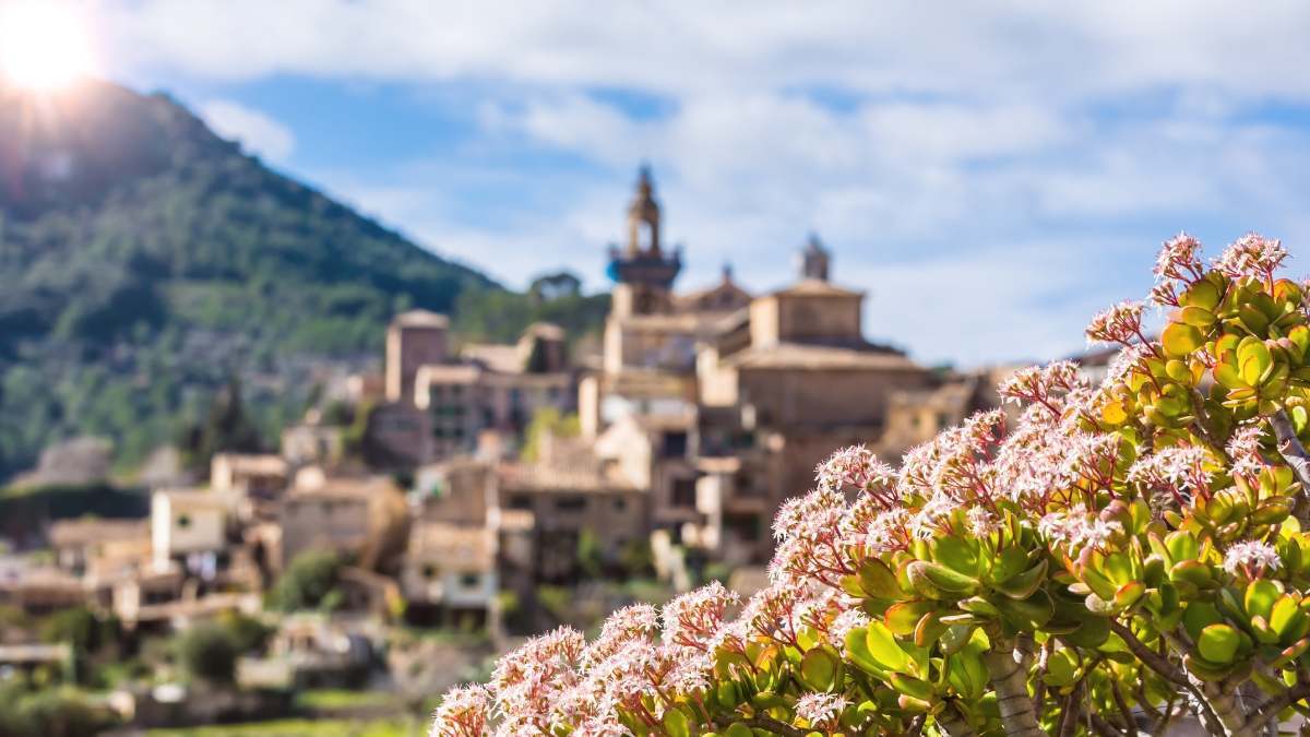 Los 6 pueblos más bonitos de España para una escapada en Semana Santa