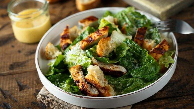 ensalada de pollo