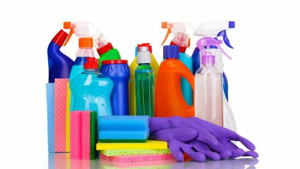 Productos de limpieza agresivos o sustancias químicas