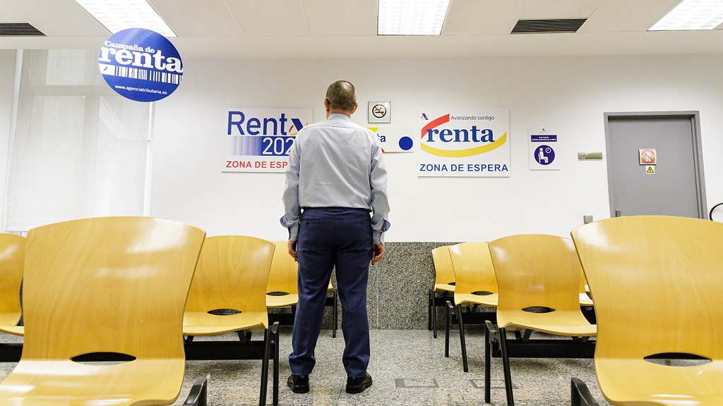 Hacienda amplía el límite para no presentar la Declaración de la Renta: estas son las personas beneficiadas