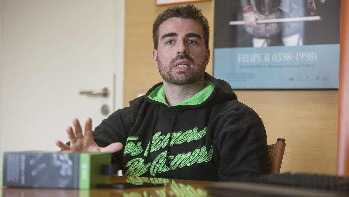 El entrenador de TeamQueso, SamCro.