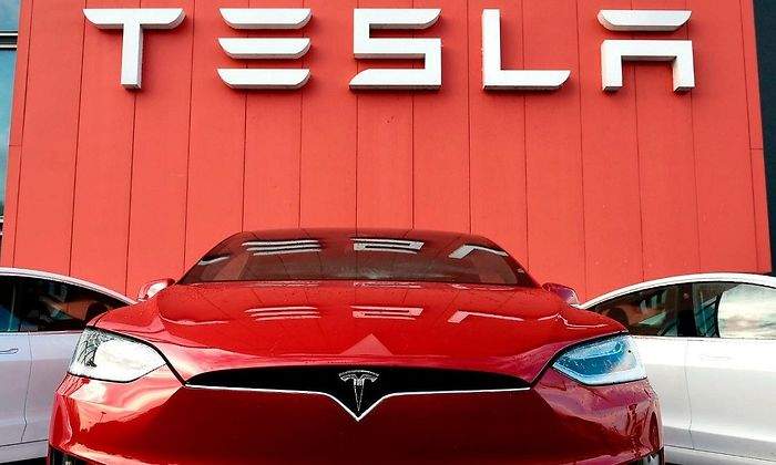 Tesla.jpg