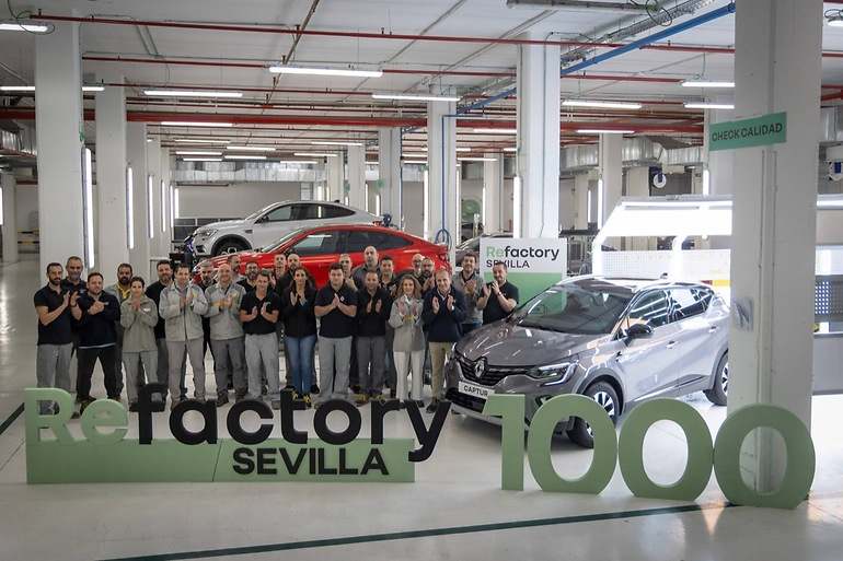 Celebración a finales de 2023 del reacondicionamiento de los primeros 1.000 vehículos en Refactory Sevilla