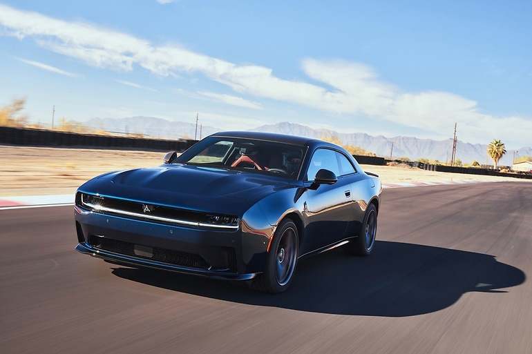 El mítico Dodge Charger se había hecho eléctrico, pero sería un candidato a recuperar el V8