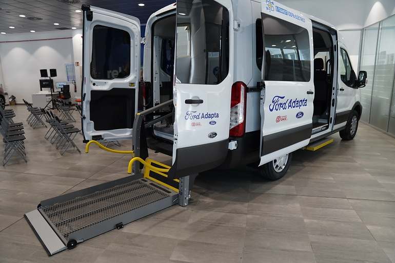 Primera furgoneta eléctrica adaptada en España, la Ford Transit