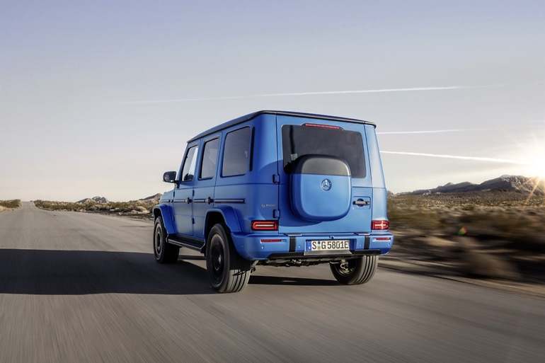 La imagen continuista del Mercedes G no hace presuponen que se trata de la versión eléctrica, salvo la ausencia de escapes