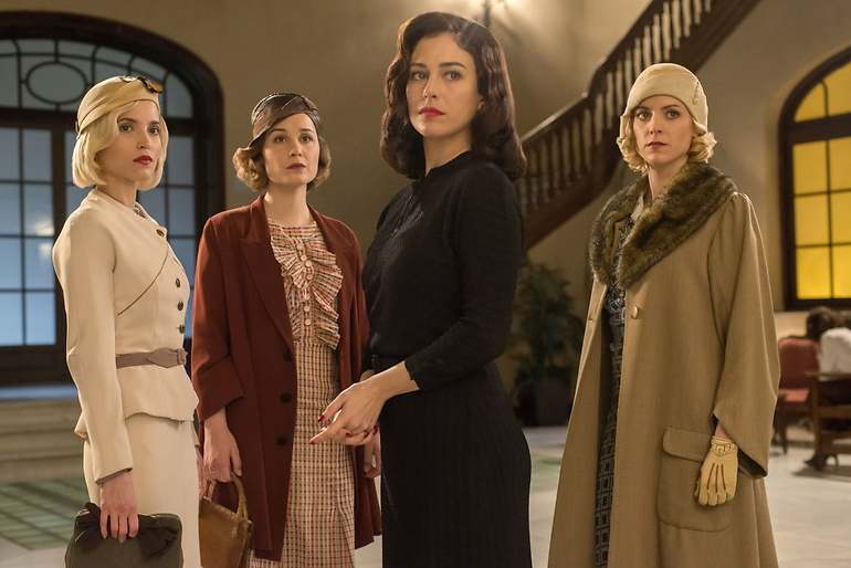 Ana Fernández, Nadia de Santiago, Blanca Suárez y Maggie Civantos.