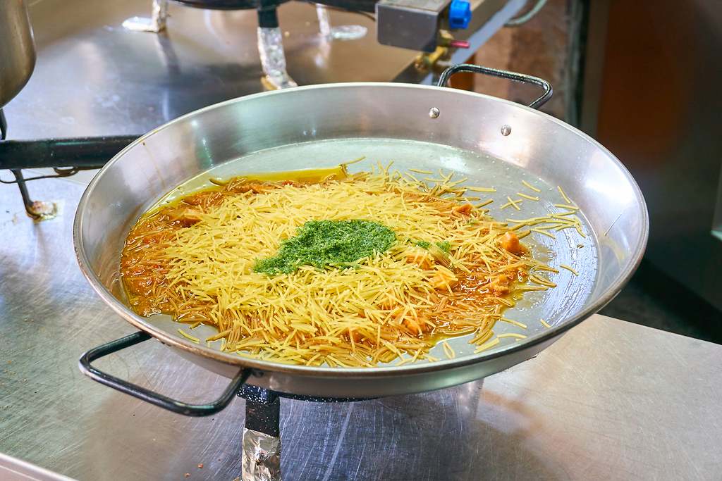 Saltea los fideos