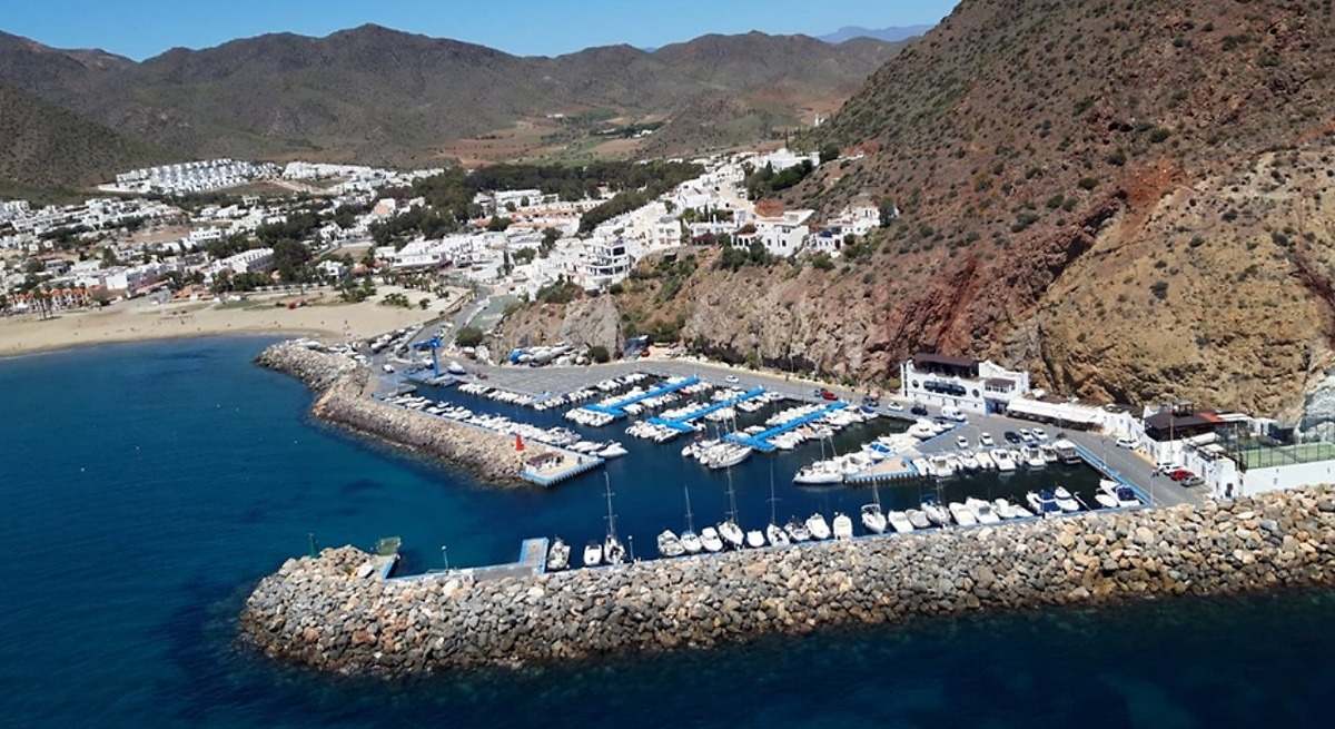 Los puertos deportivos andaluces impulsan un verano récord con ocupaciones de hasta el 100%
