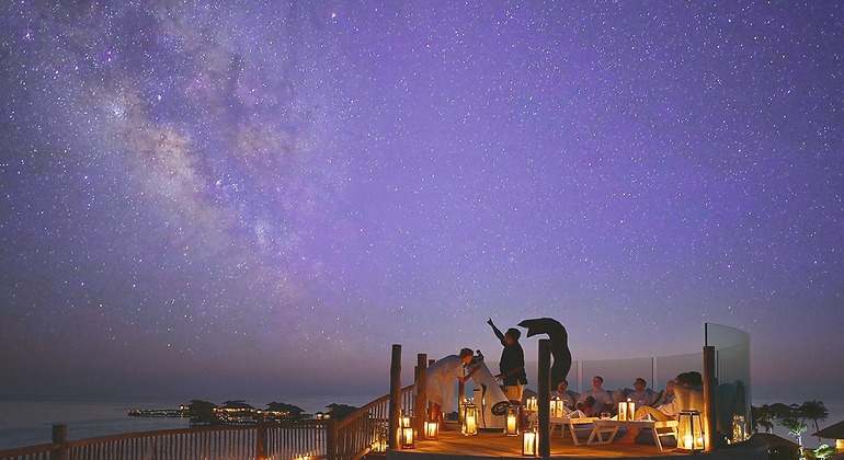 Desde la torre mirador se pueden observar las estrellas acompañado por un astrónomo.