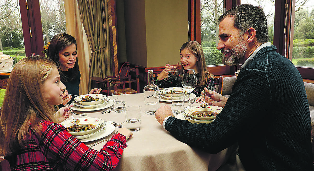 Comida familiar en Zarzuela