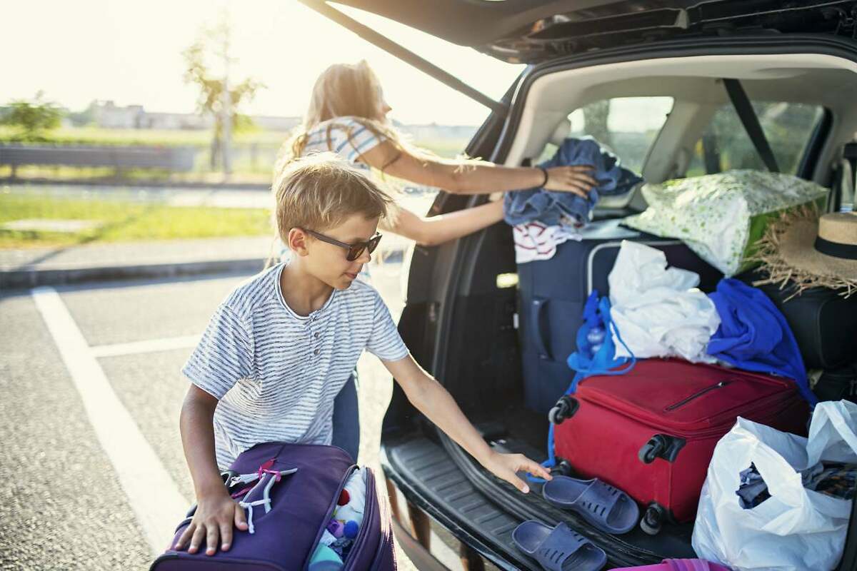 Si buscas maletero, y no un coche gigante, estos son los SUV de menos de 5 metros con más espacio