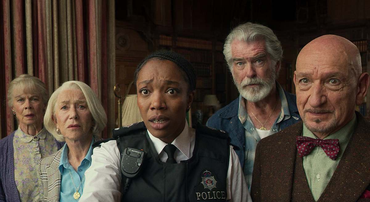 Crítica de 'El club del crimen de los jueves' (Netflix): Helen Mirren, Pierce Brosnan y la adicción por resolver crímenes