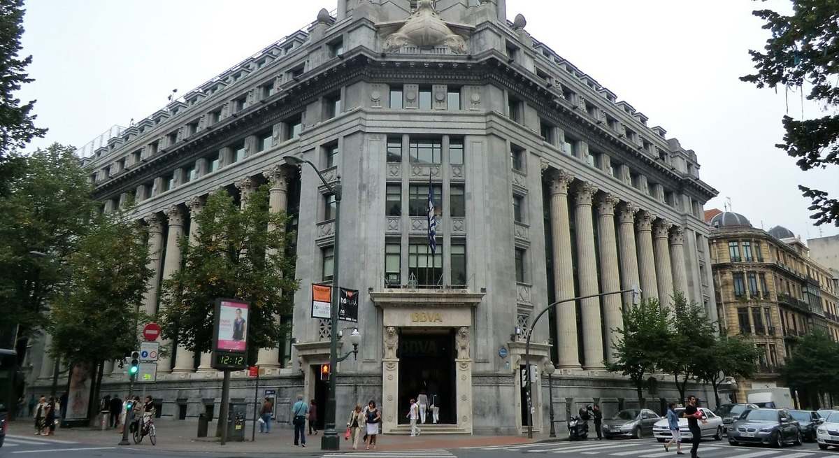 BBVA aumenta un 14,3% el crédito a pymes y empresas en el País Vasco en el primer trimestre