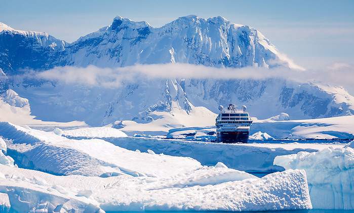 MS-Midnatsol-Antarctica_Hurtigruten.jpg
