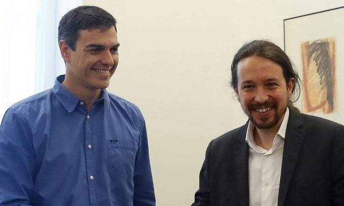iglesias-sanchez-manos-efe.jpg