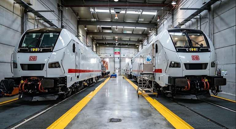 Locomotoras de Talgo diseñadas para Deutsche Bahn (DB). / Talgo