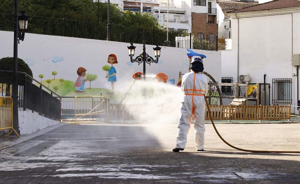 Infoca moviliza a 100 efectivos en Andalucía para tareas de desinfección por el covid-19