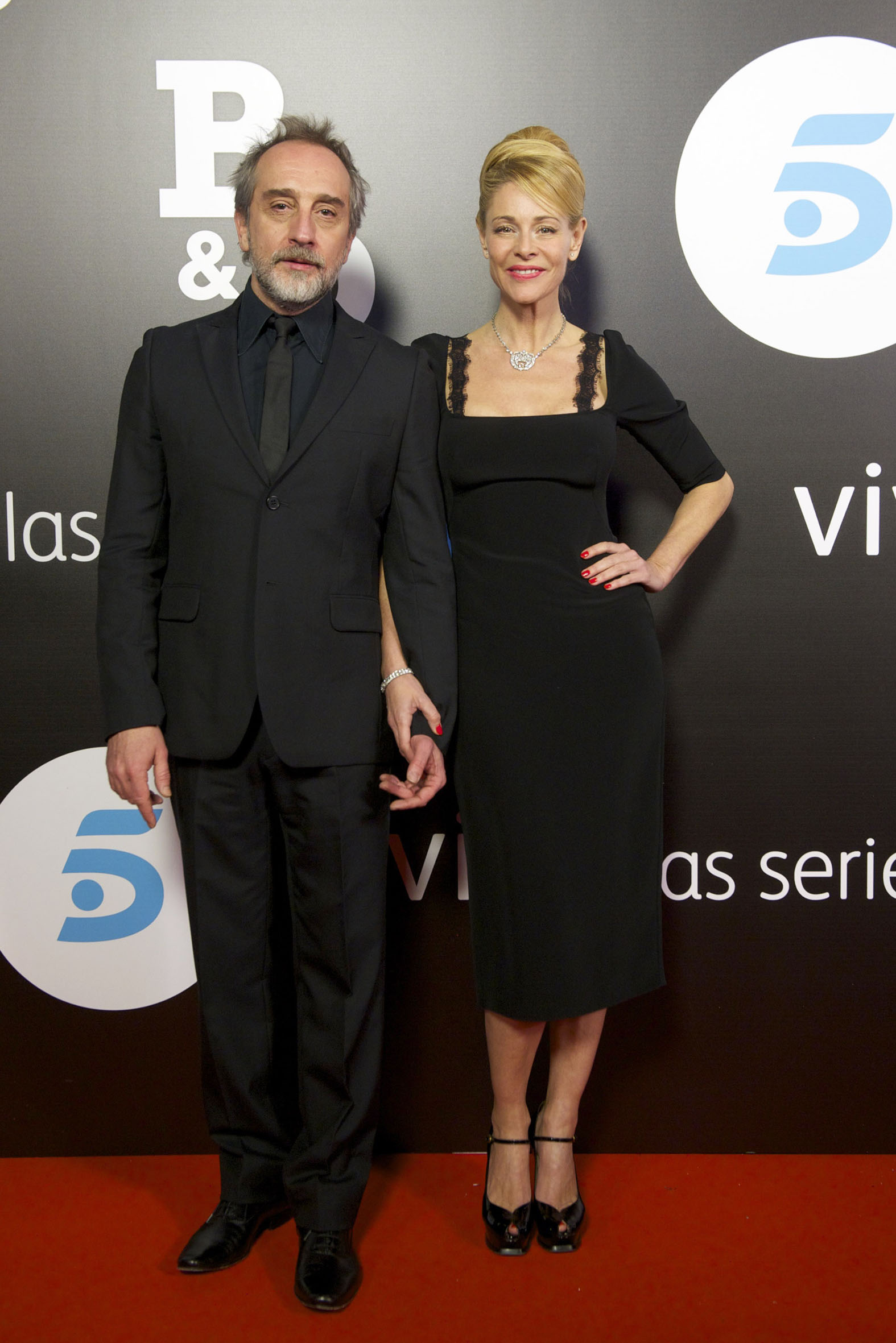 Gonzalo de Castro y Belén Rueda en la premiere de la serie 'B&B'