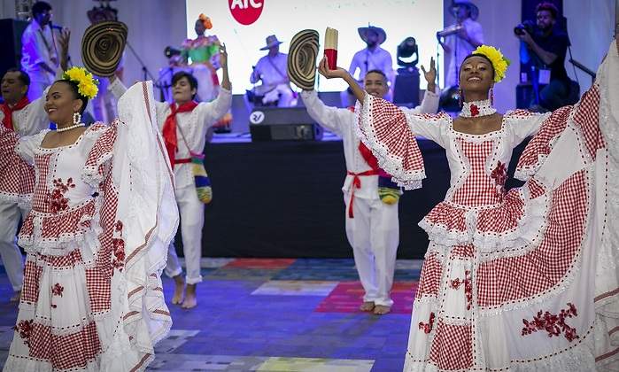 ixel-moda.jpg