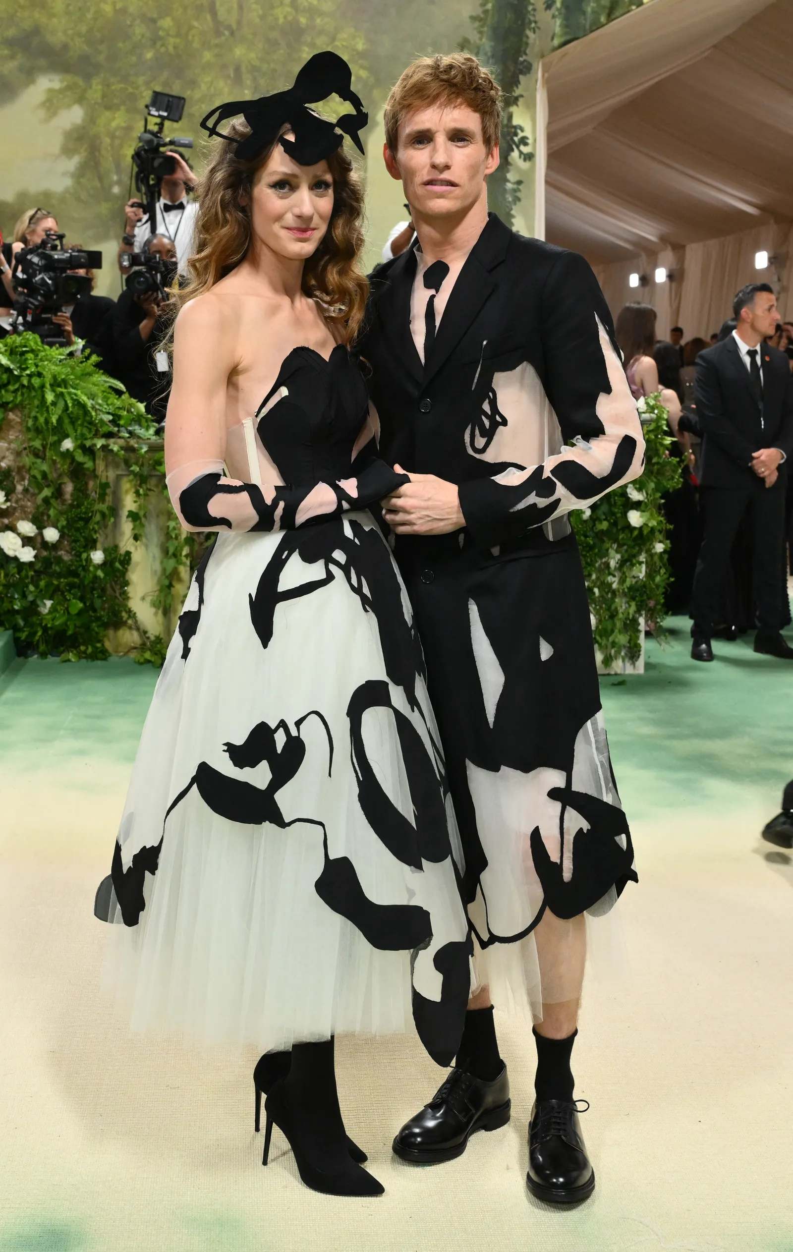 Hannah Bagwashe y Eddie Redmayne