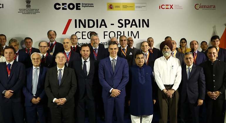 Visita de Pedro Sánchez (centro, abajo) a la India. / Foto: Gobierno de España