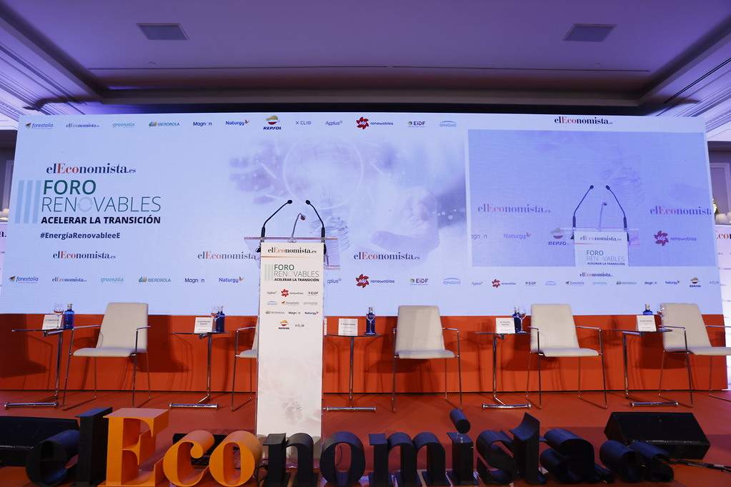 III FORO EMPRESARIAL DE ENERGÍA RENOVABLE - Acelerar la transición