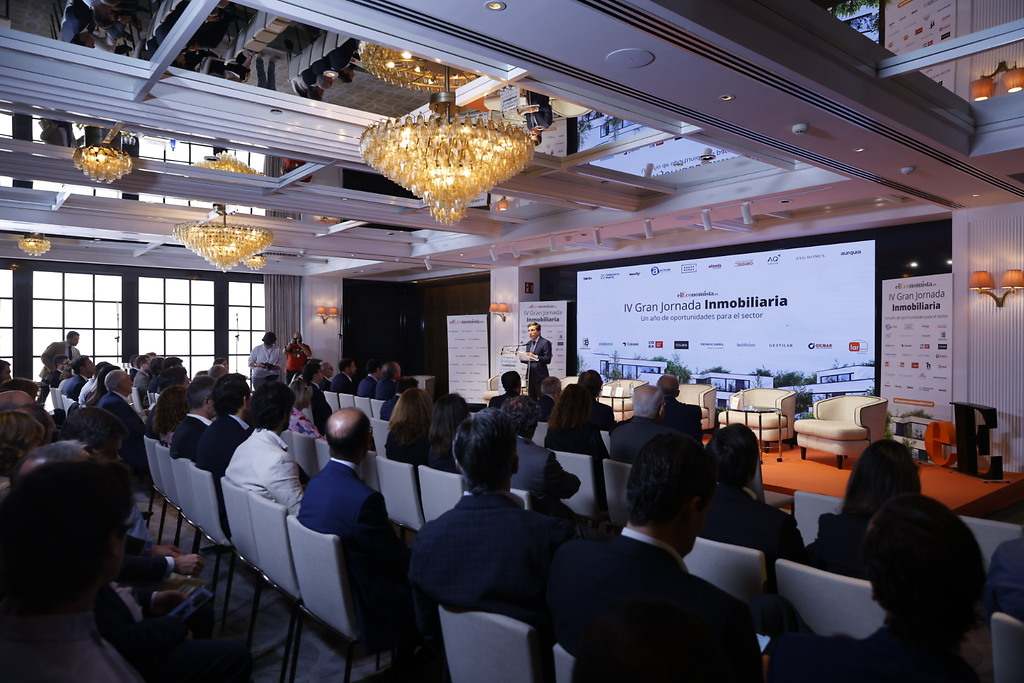 Apertura Institucional