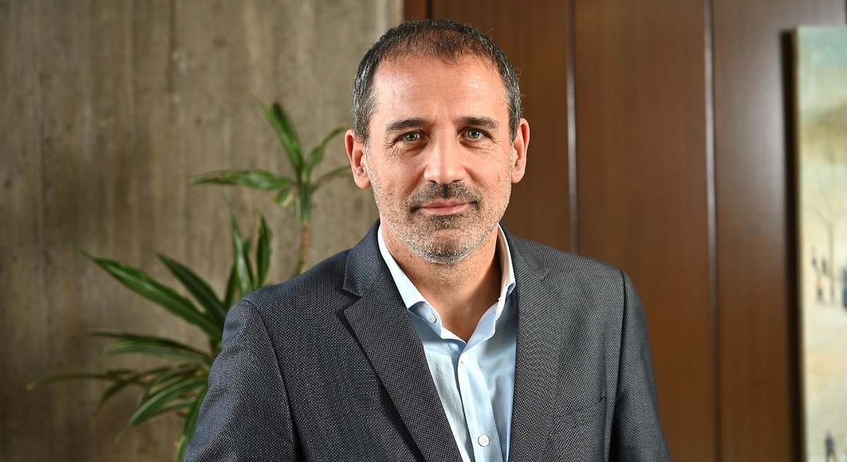 Xavier Flores (CEO de TMB): "El transporte público cuesta mucho dinero, pero el retorno social es inconmensurable"