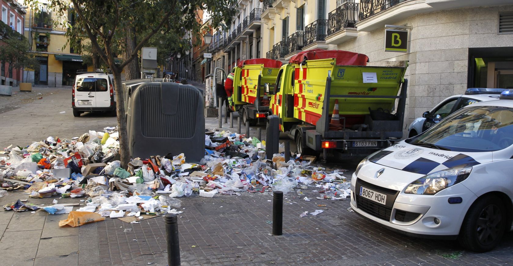 Madrid se llena de basura