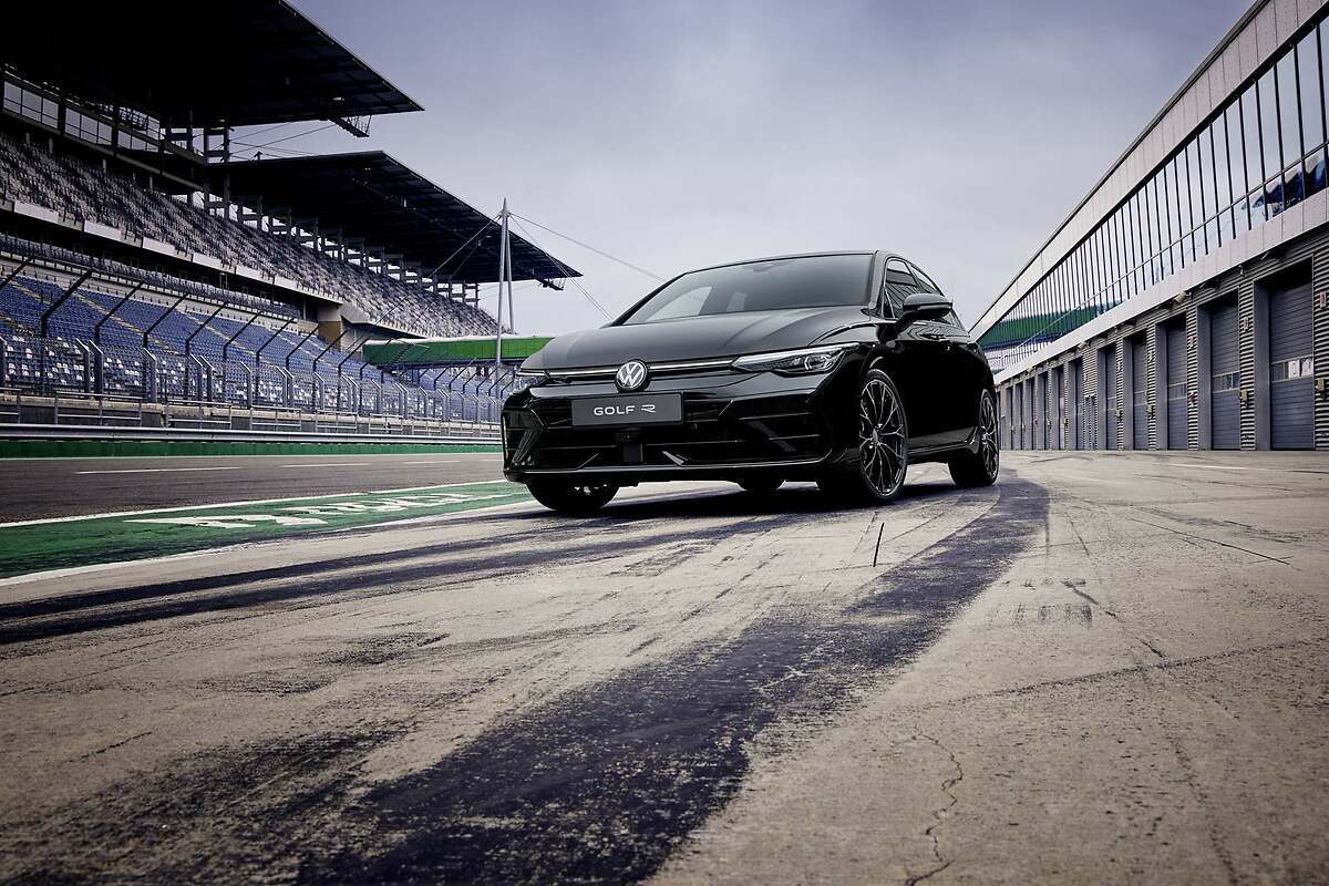 VW Golf R "Black Edition". Su precio en Alemania arranca en 58.440 euros.