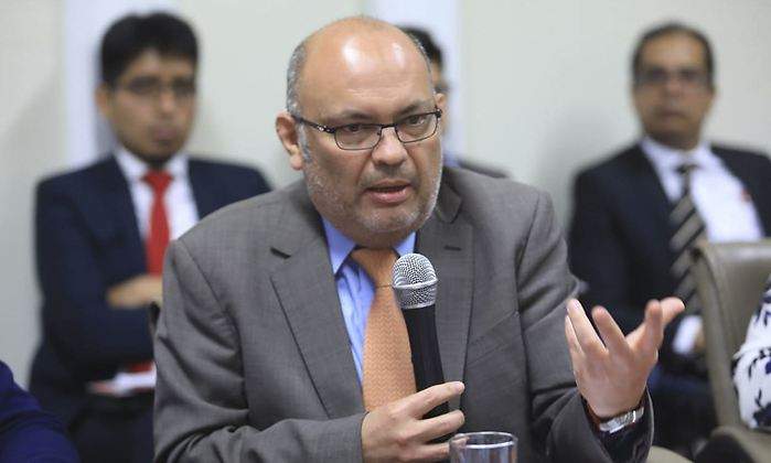 Roberto-Pereira.jpg