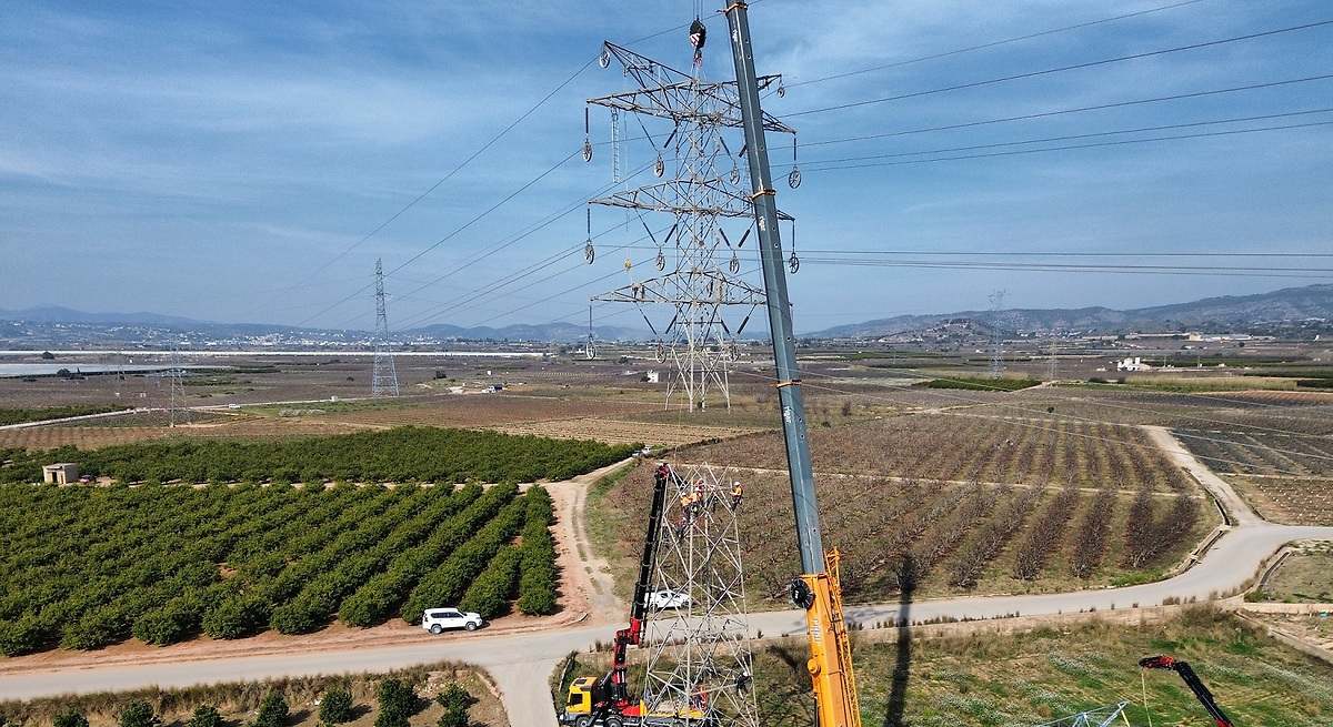 El Banco Europeo de Inversiones otorga a Iberdrola 50 millones para la red eléctrica tras la DANA