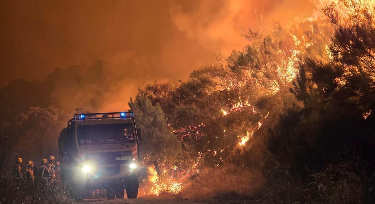 Castilla y León confirma que el grave incendio en Cuevas del Valle (Ávila) ha sido intencionado y pide ayuda para encontrar a los responsables