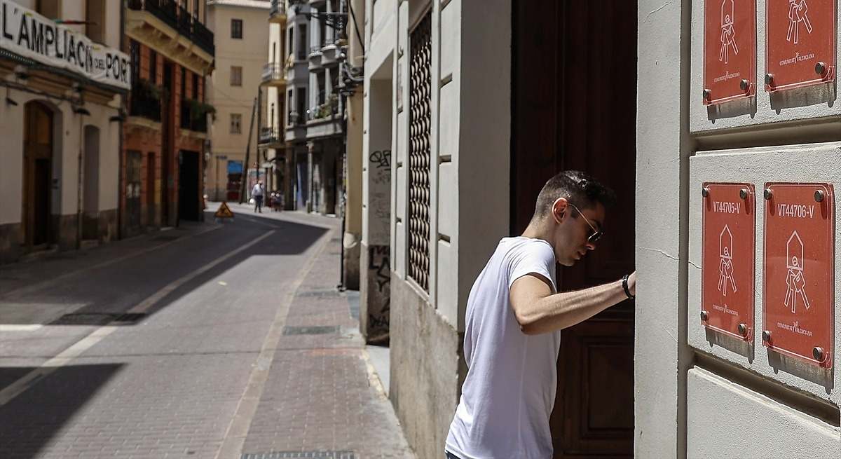 España activa el registro obligatorio de alquileres turísticos tras recibir más de 215.000 solicitudes