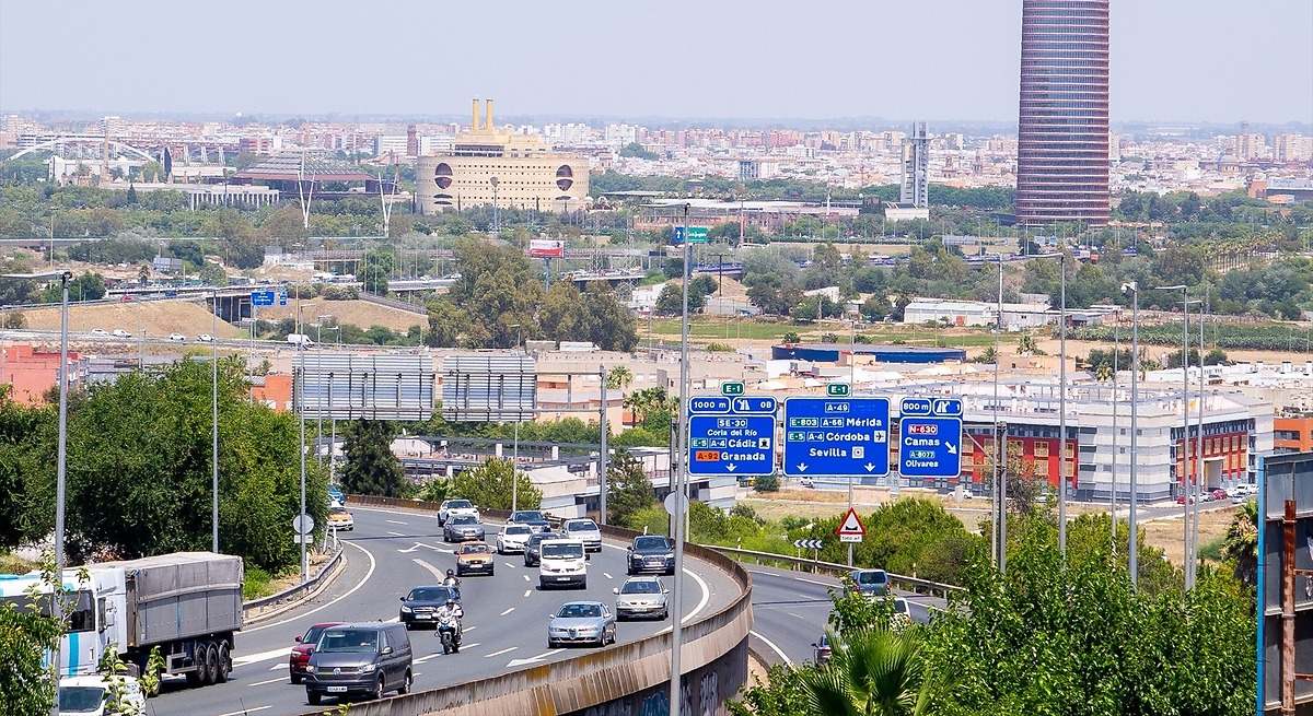 El aviso de la DGT a toda España: a partir de este lunes se activan las multas de este nuevo radar en el país