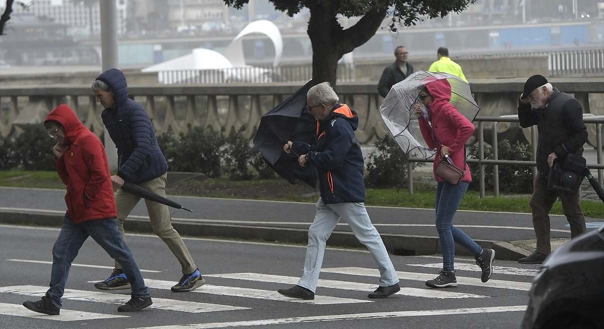 Meteorólogos piden que nos preparemos para lo que llega el domingo porque afectará a esta zona de España:  Un nuevo frente dejará lluvias 