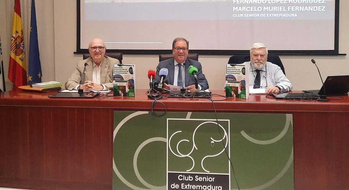 El Club Senior de Extremadura advierte de retrasos en los grandes proyectos para el desarrollo de la región