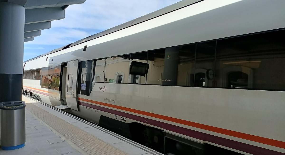 Los Media Distancia Extremadura-Madrid iniciarán y terminarán temporalmente su recorrido en Leganés por obras en Atocha