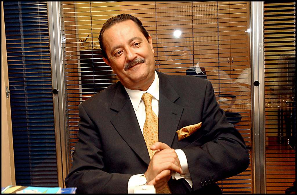 Julián Muñoz posando como alcalde de Marbella