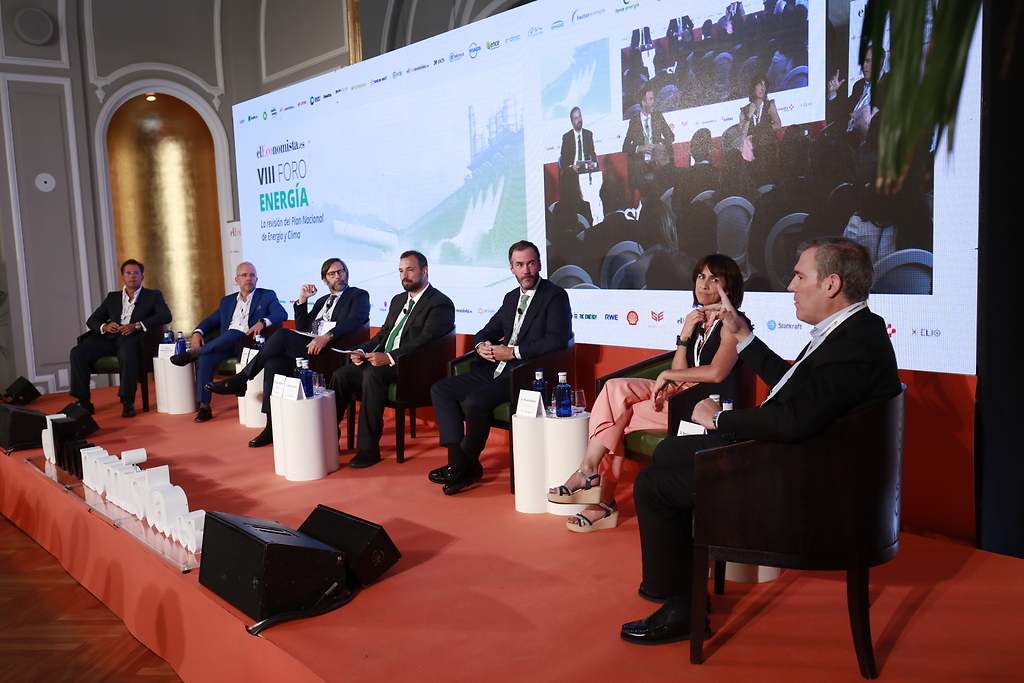Nuevos Objetivos para 2030 "La revisión del Plan Nacional de Energía y Clima"