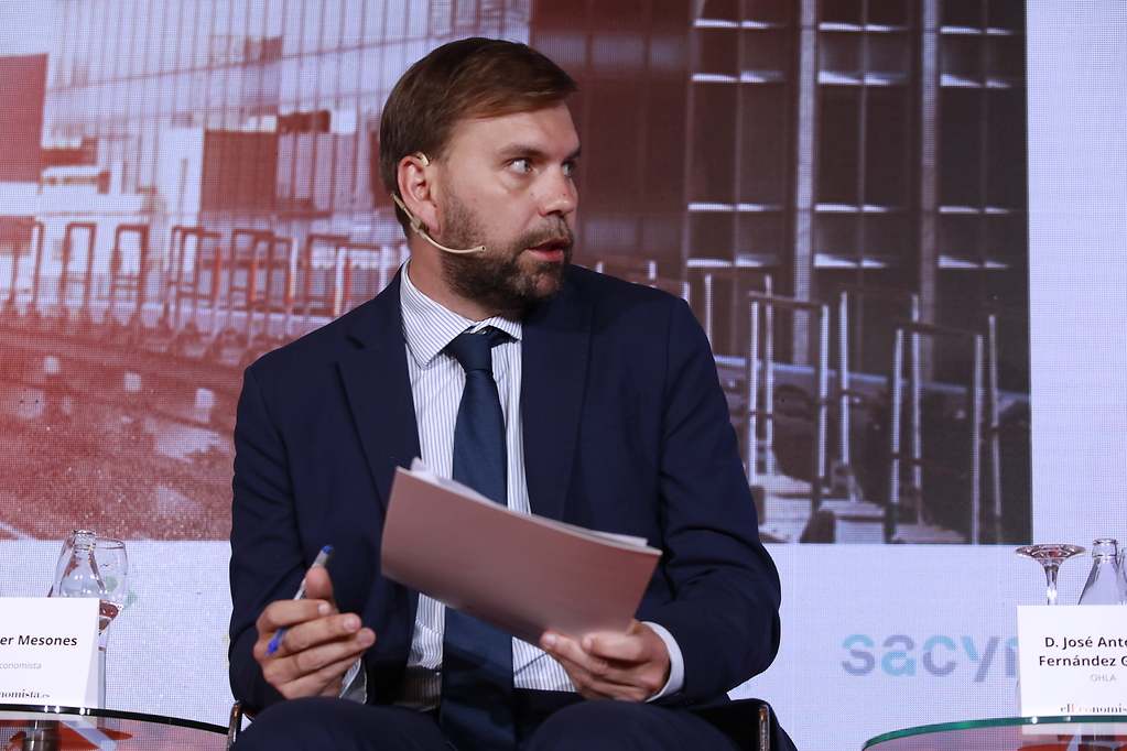Moderador: D. Javier Mesones, responsable de infraestructuras de elEconomista