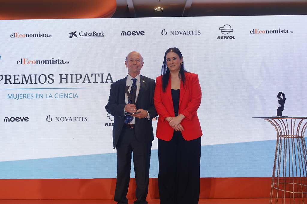 Premio a la Trayectoria Científica