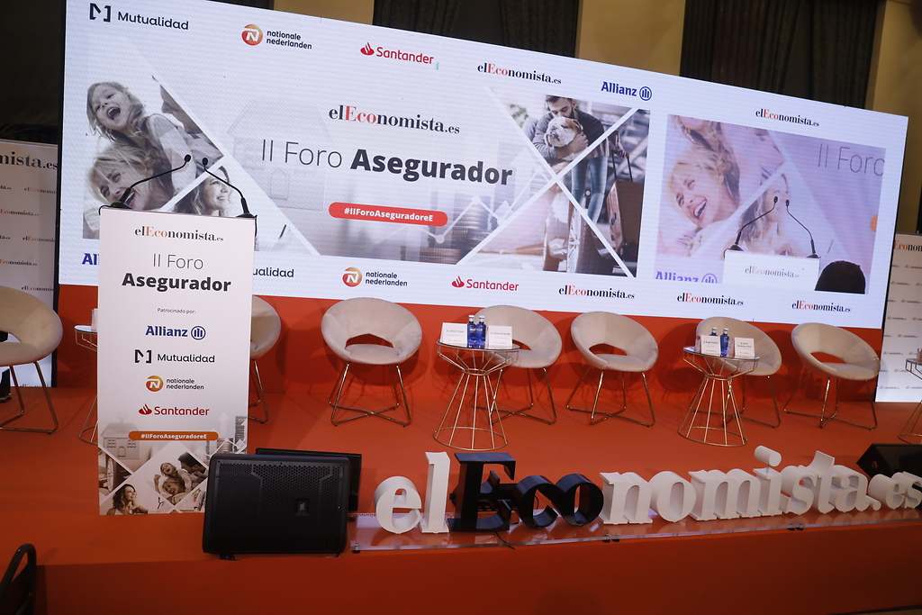 Nuevo paradigma del sector asegurador "Alianzas e innovación".